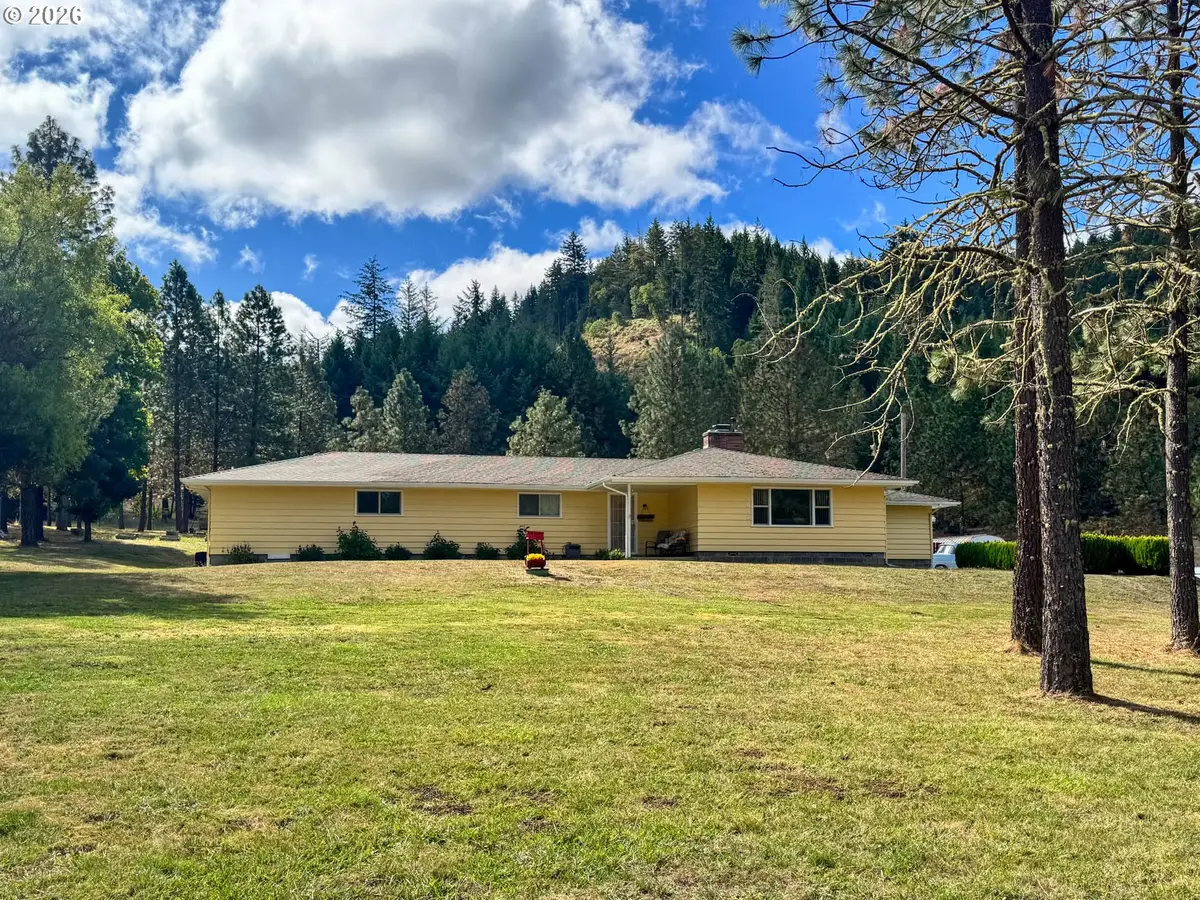 4812 Buckhorn Rd, Roseburg, OR 97470 - #1