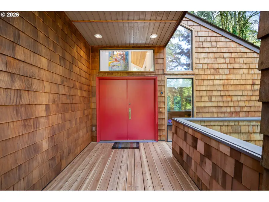 3107 SW Nottingham Dr, Portland, OR 97201 - #3