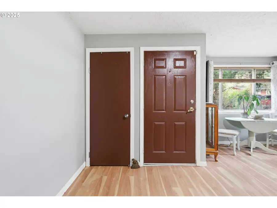 2316 SE 141st Ave, Portland, OR 97233 - Image #3