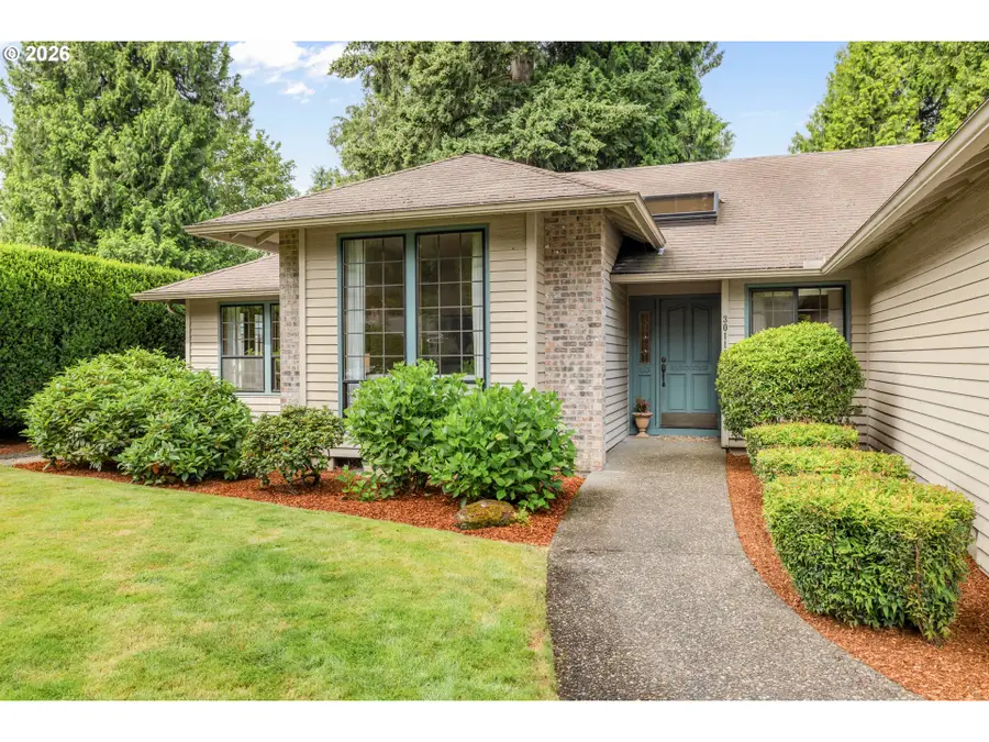 3011 NE 156th Ave, Portland, OR 97230 - #2