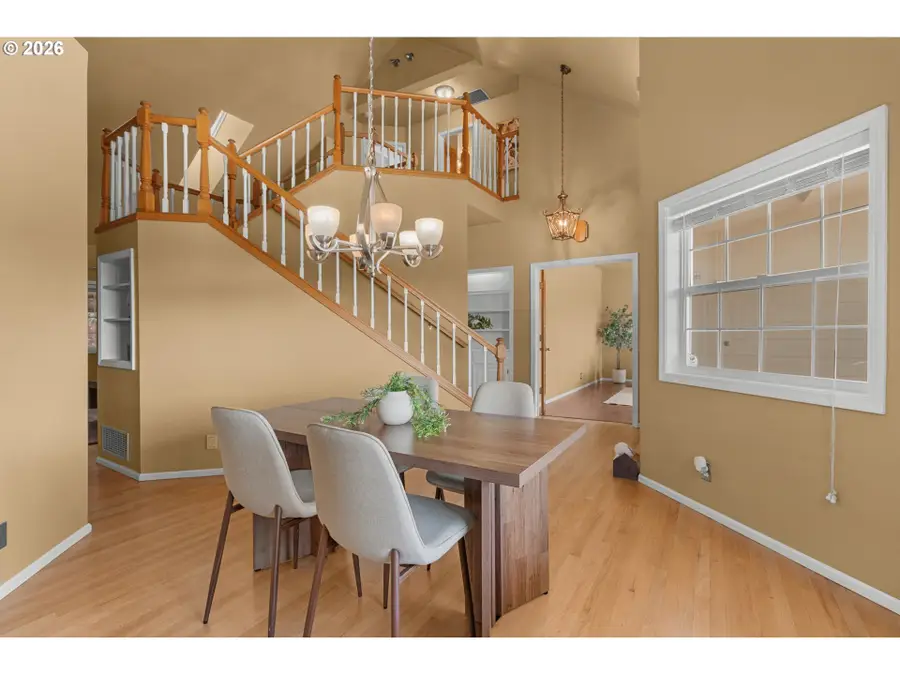 2495 Park Forest Dr, Eugene, OR 97405 - #2