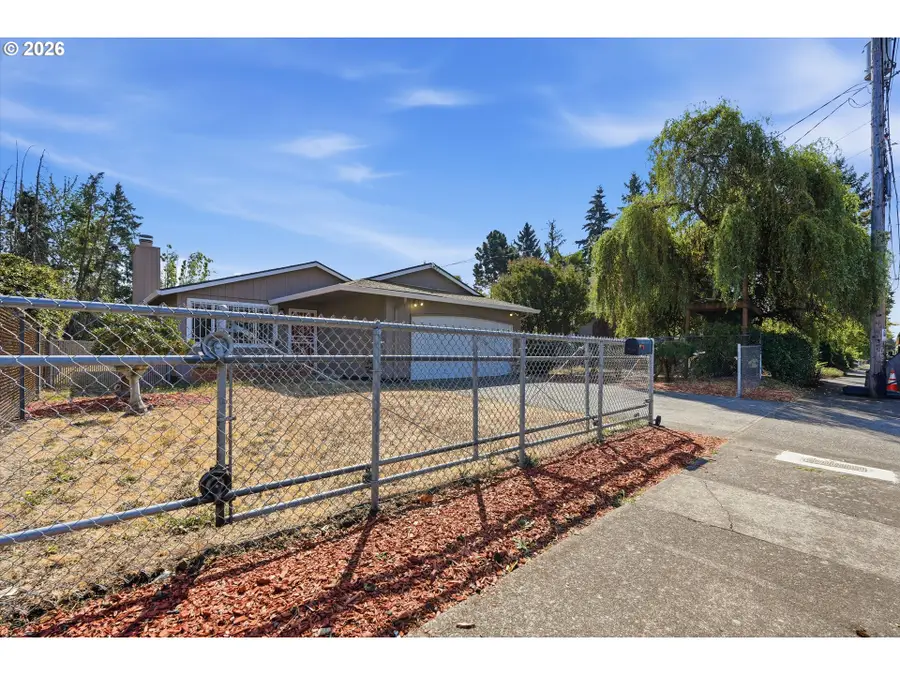 6518 SE 93rd Ave, Portland, OR 97266 - #2