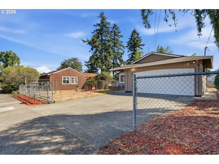 6518 SE 93rd Ave, Portland, OR 97266 - #3