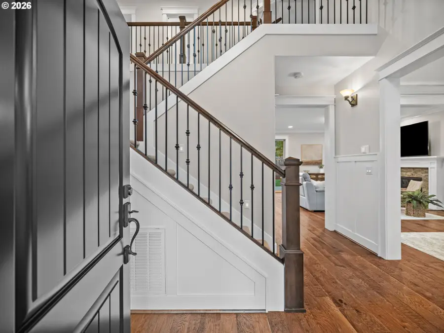 16723 Bonaire Ave, Lake Oswego, OR 97035 - #3