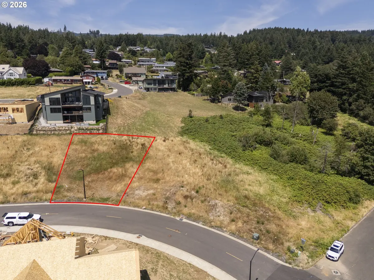 215 NE Upper Basso Cir, Stevenson, WA 98648 - #1