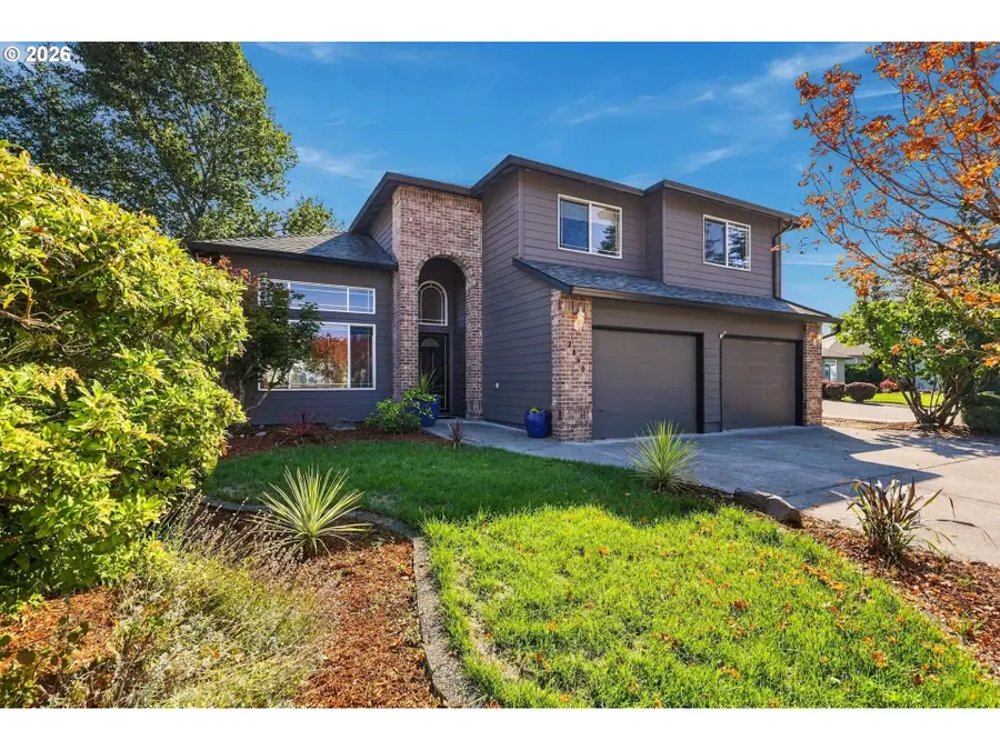 2880 SW Burlingame Ave, Troutdale, OR 97060 - #3