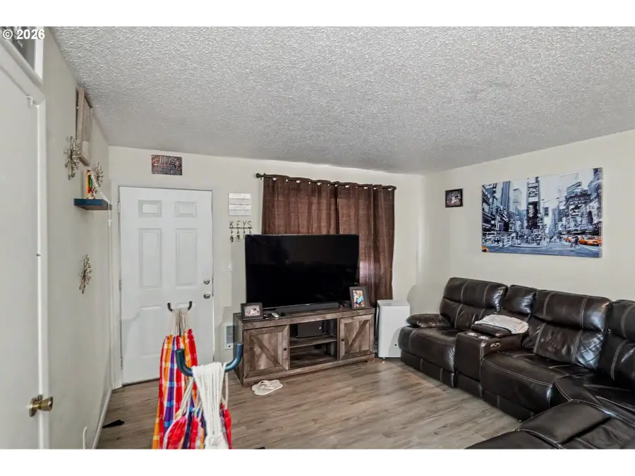 1848 Lansing Ave Ne, Salem, OR 97301 - #3