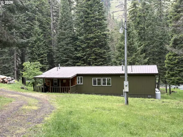 59936 River Canyon Rd, Imnaha, OR 97842
