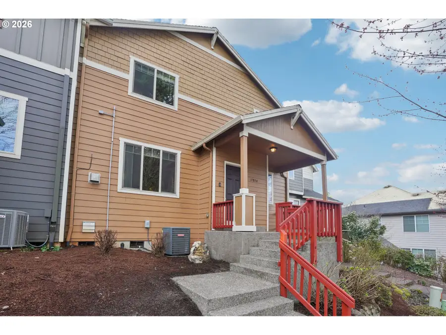 37834 Sandy Heights St, Sandy, OR 97055 - #3