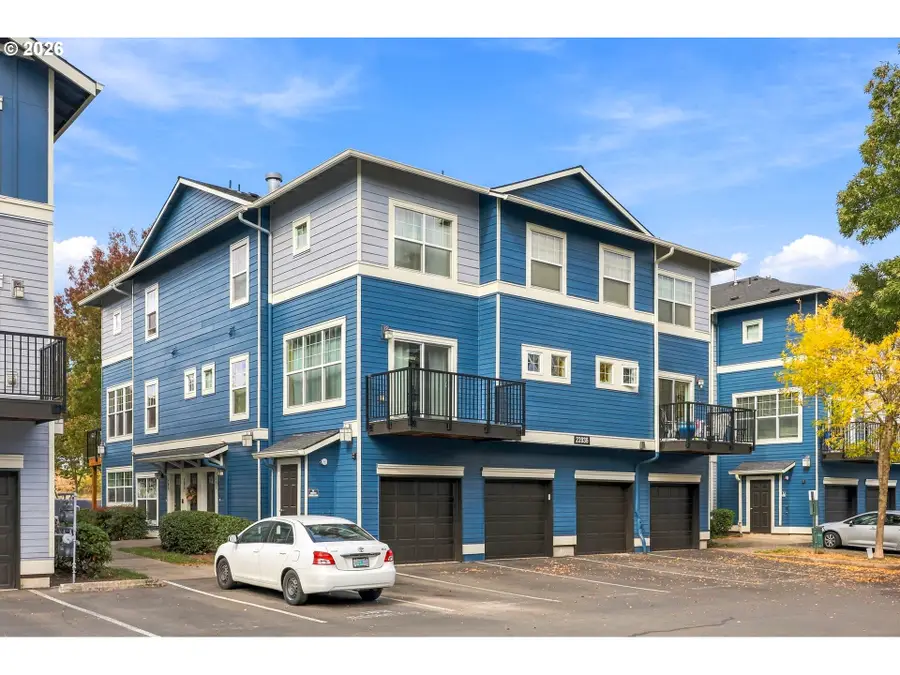 22836 SW Forest Creek Dr, Sherwood, OR 97140 - #3