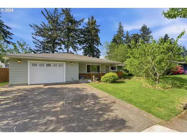 11842 SE Grant St, Portland, OR 97216