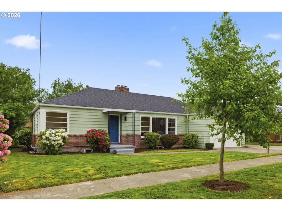 4944 NE 37th Ave, Portland, OR 97211 - #2