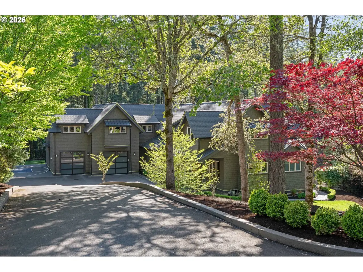 2029 Why Worry Ln, Eugene, OR 97405 - #1