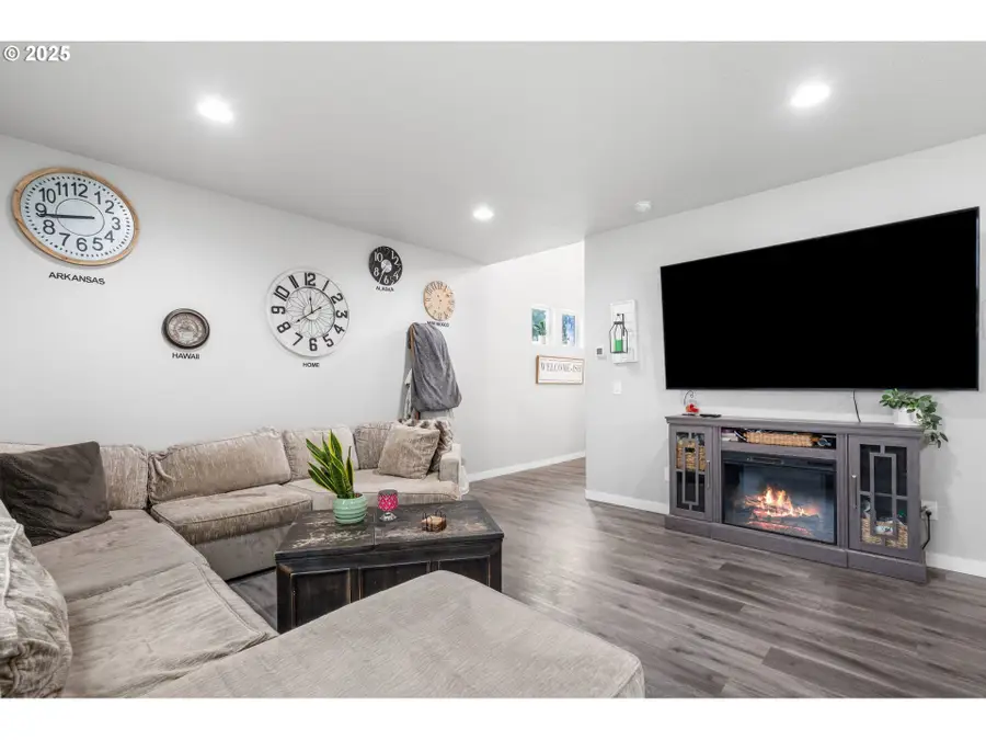 8610 NE 70th Cir, Vancouver, WA 98662 - Image #2