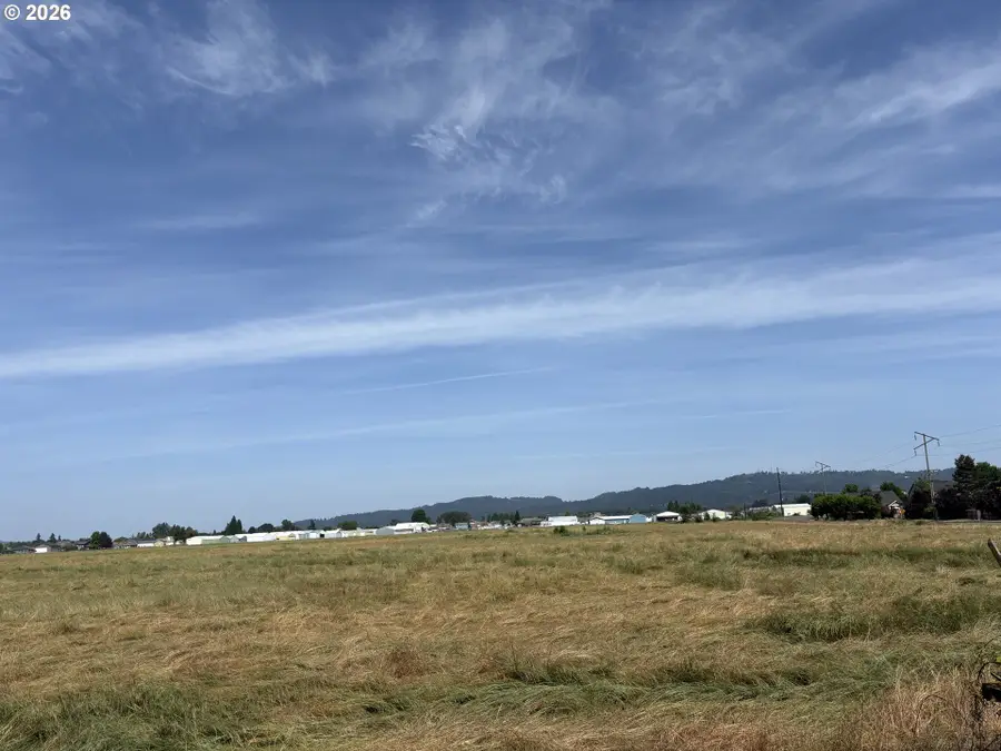 8575 Hoffman Rd, Independence, OR 97351 - #2