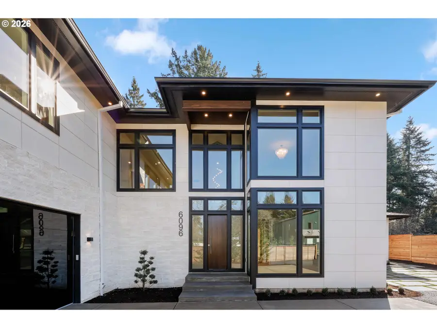 6096 Carman Dr, Northwest Clackamas, OR 97035 - #3