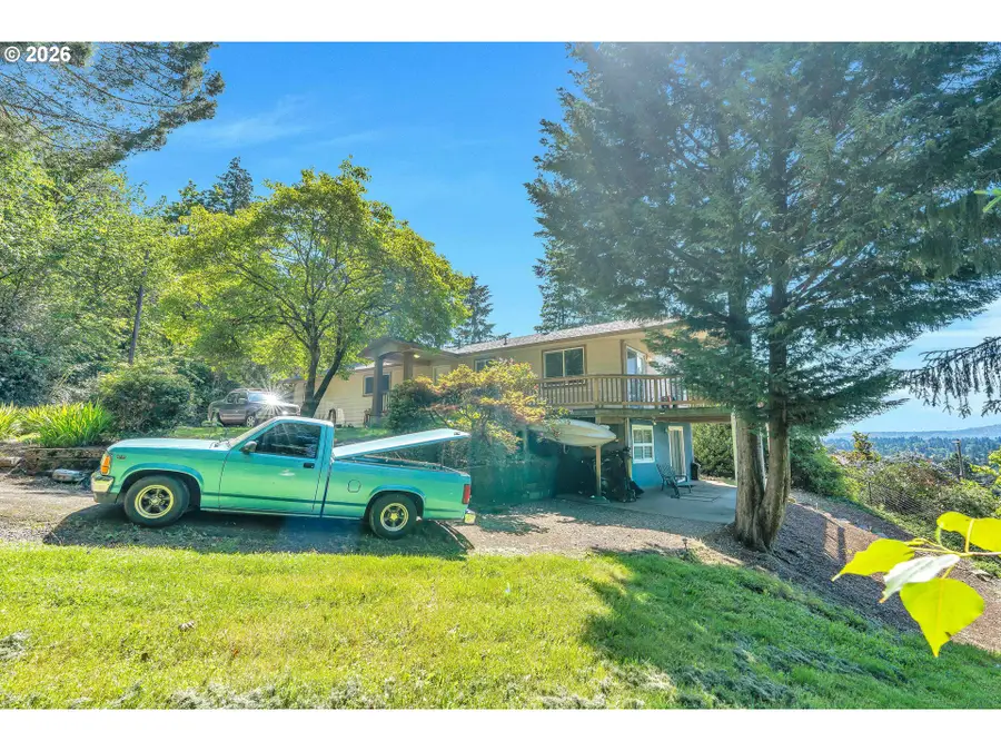 9743 SE Tenino Ct, Happy Valley, OR 97086 - #2