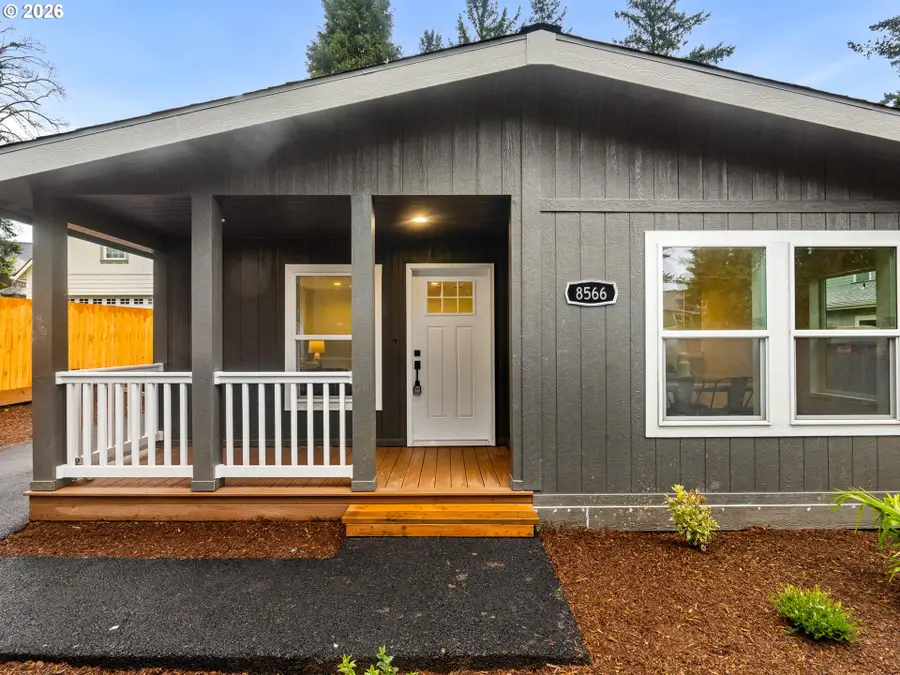 8566 SE 57th Ave, Portland, OR 97206 - Image #2