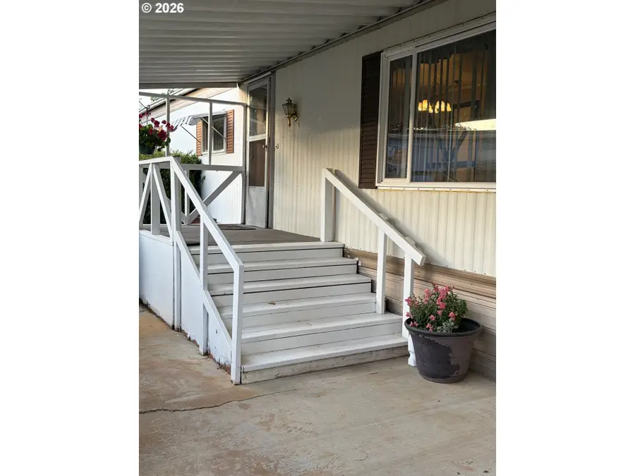 570 N 10th Ave #72, Cornelius, OR 97113 - #3