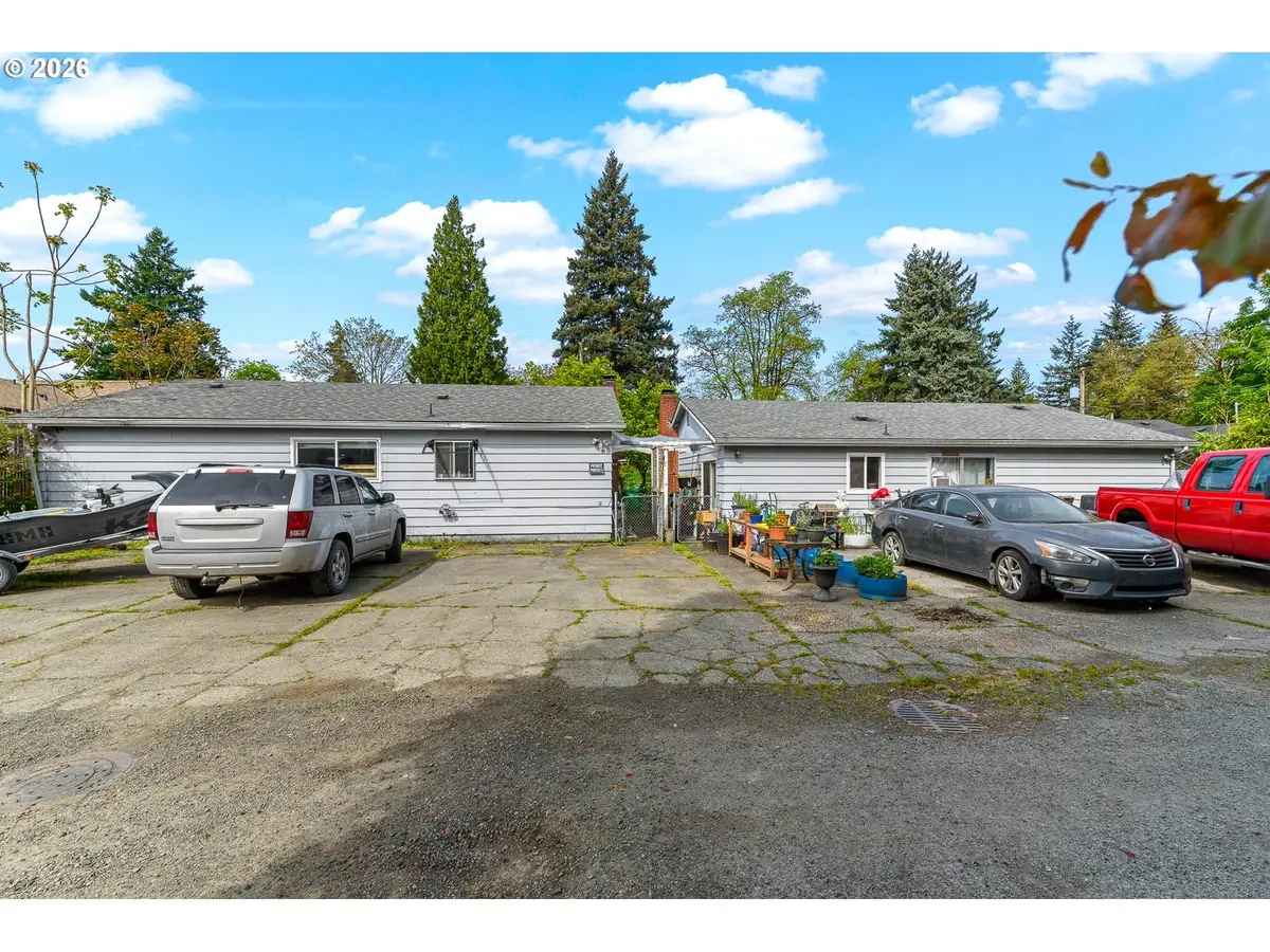 3713 M St, Vancouver, WA 98663 - #1
