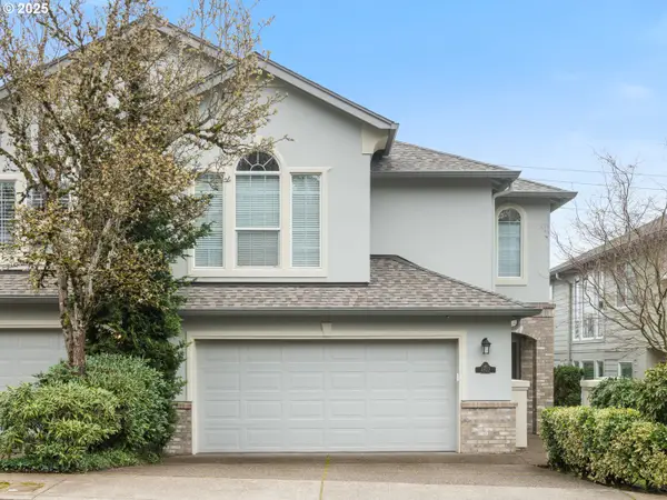 4932 Mulholland Dr, LakeOswego, OR 97035