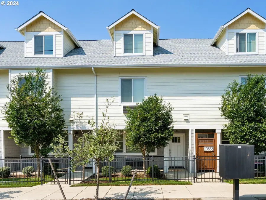 10831 E Burnside St, Portland, OR 97216 - #2