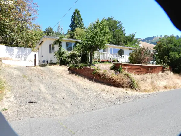 614 Vine St, WhiteSalmon, WA 98672