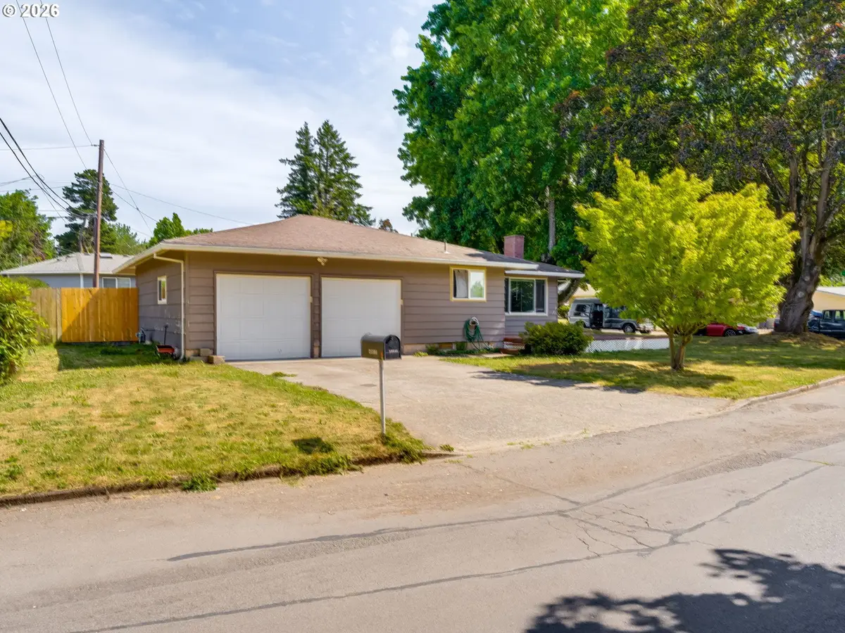 21304 SE Yamhill St, Gresham, OR 97030 - #1