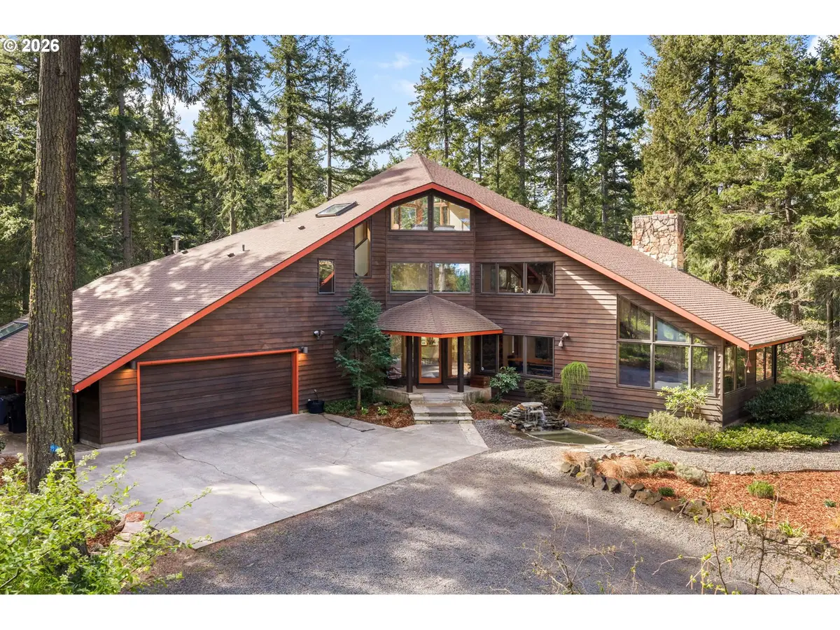 2000 Paradise Ridge Rd, Mosier, OR 97040 - #1