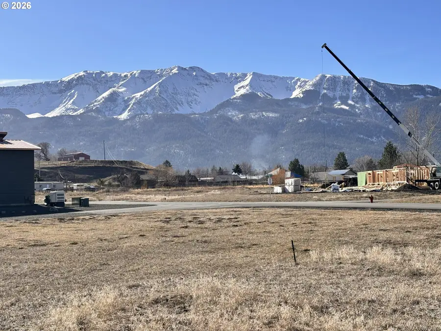 602 N Simeon St, Joseph, OR 97846 - #2