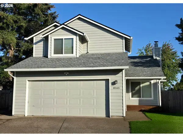 8565 SW Stratford Ct, Tigard, OR 97224