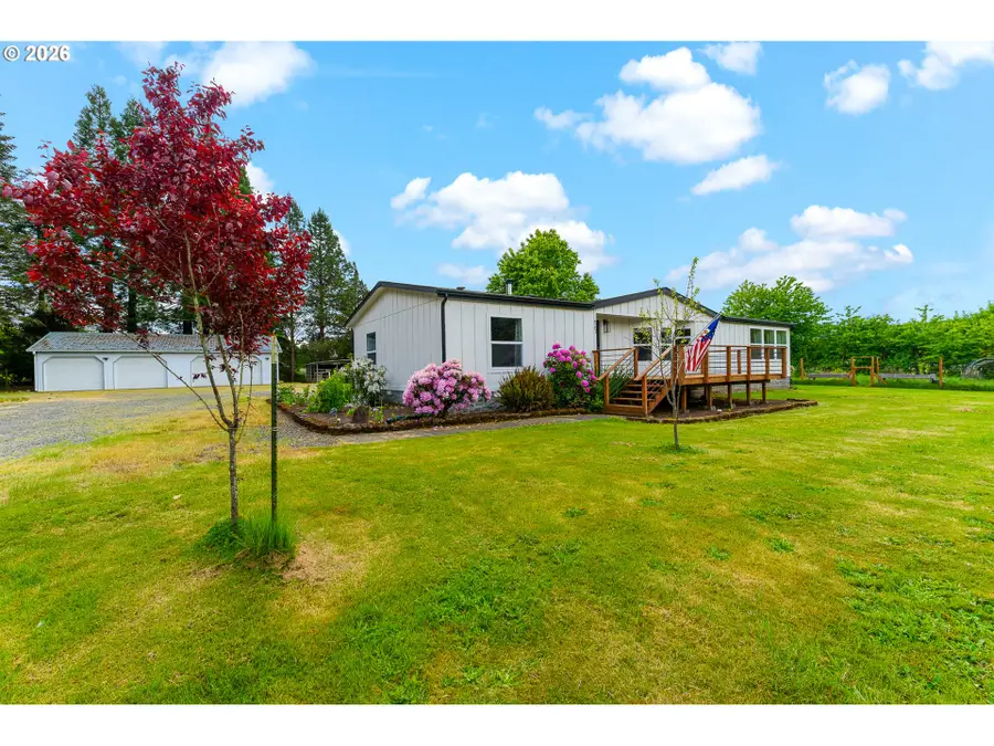 567 Quick Rd, Castle Rock, WA 98611 - #2