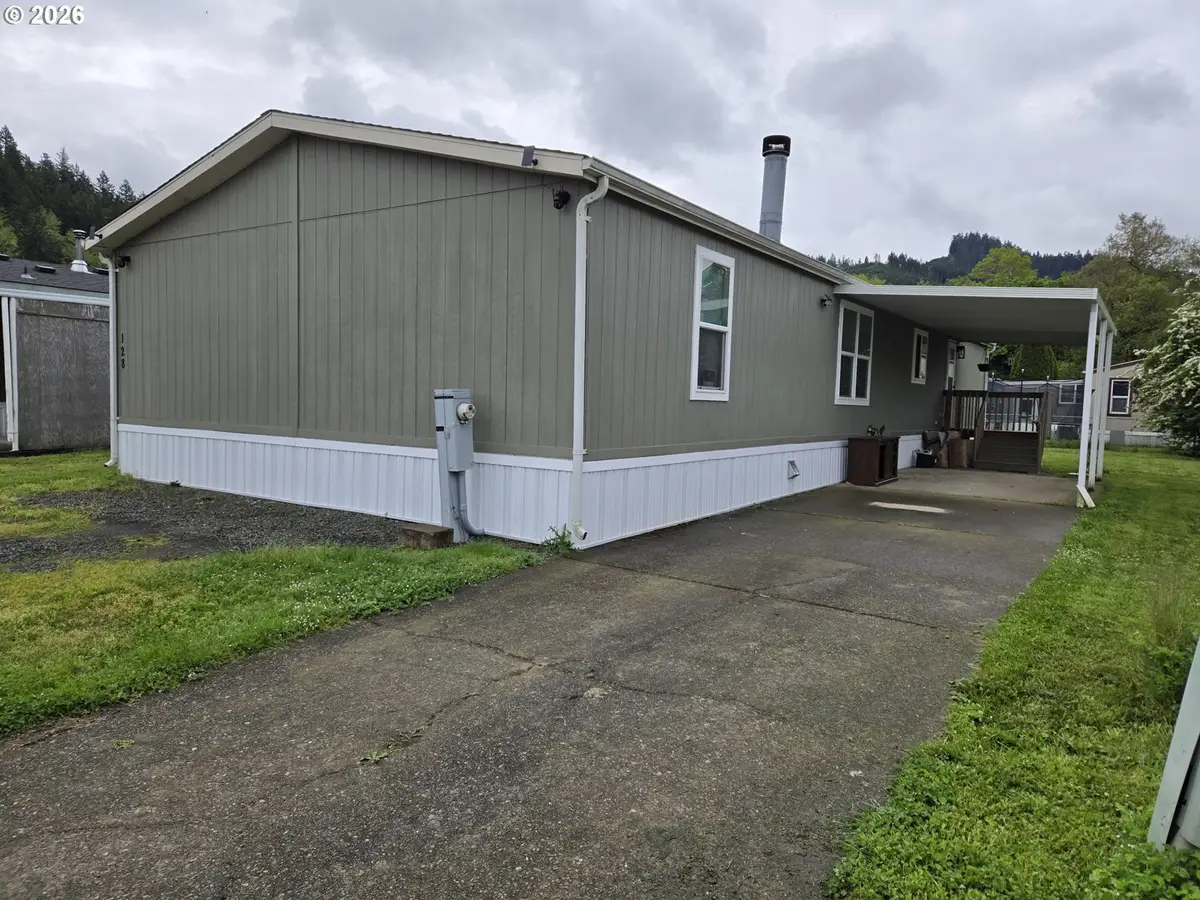 550 S State St, Sutherlin, OR 97479 - #1