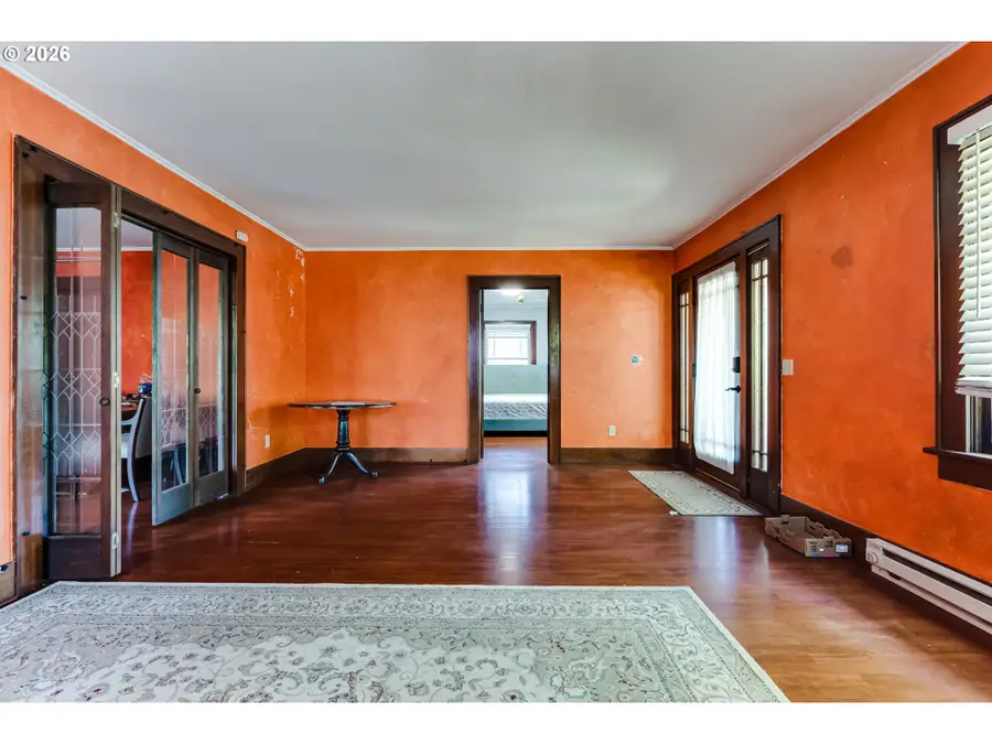 1150 W 11th Ave, Eugene, OR 97402 - #3