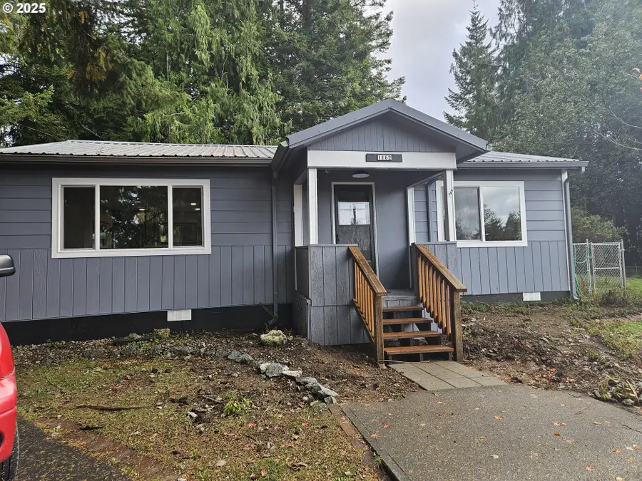 1162 E 1st Pl, Coquille, OR 97423 - Image #3