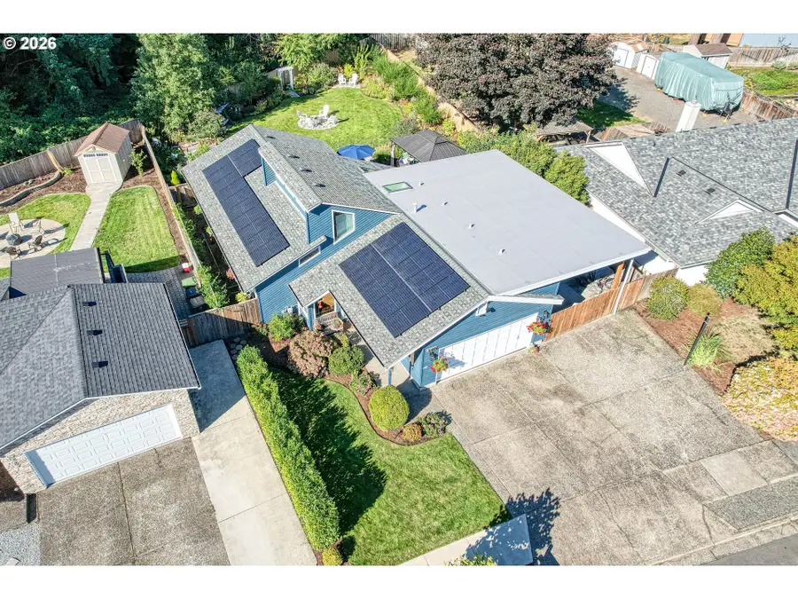 7355 SW Delaware Cir, Tualatin, OR 97062 - Image #3