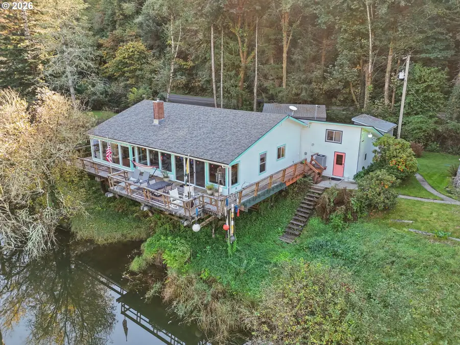 9959 Sweet Creek Rd, Mapleton, OR 97453 - #3