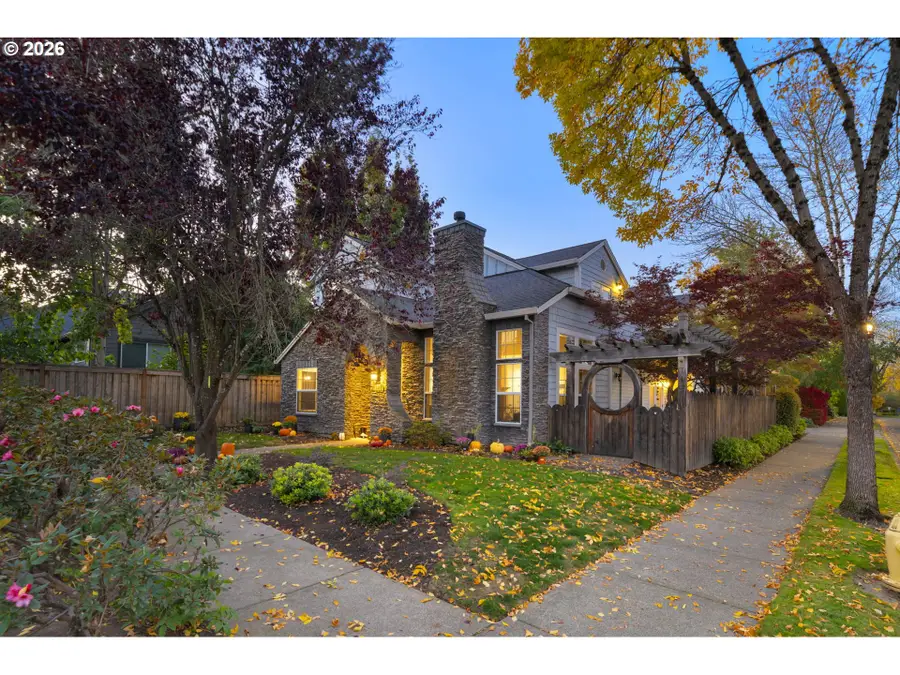 1591 NE 61st Ave, Hillsboro, OR 97124 - #2