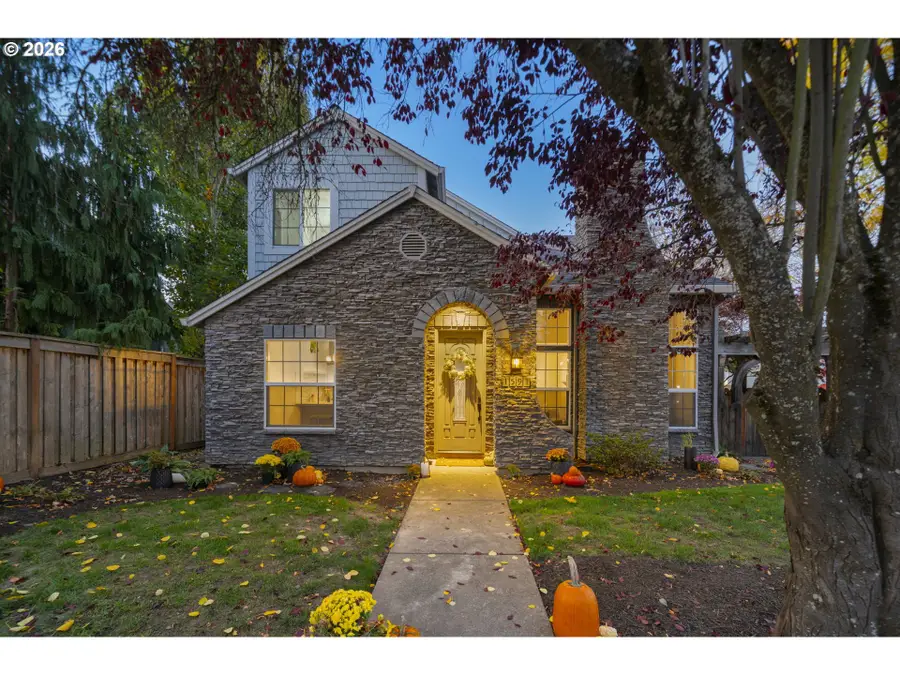 1591 NE 61st Ave, Hillsboro, OR 97124 - #3