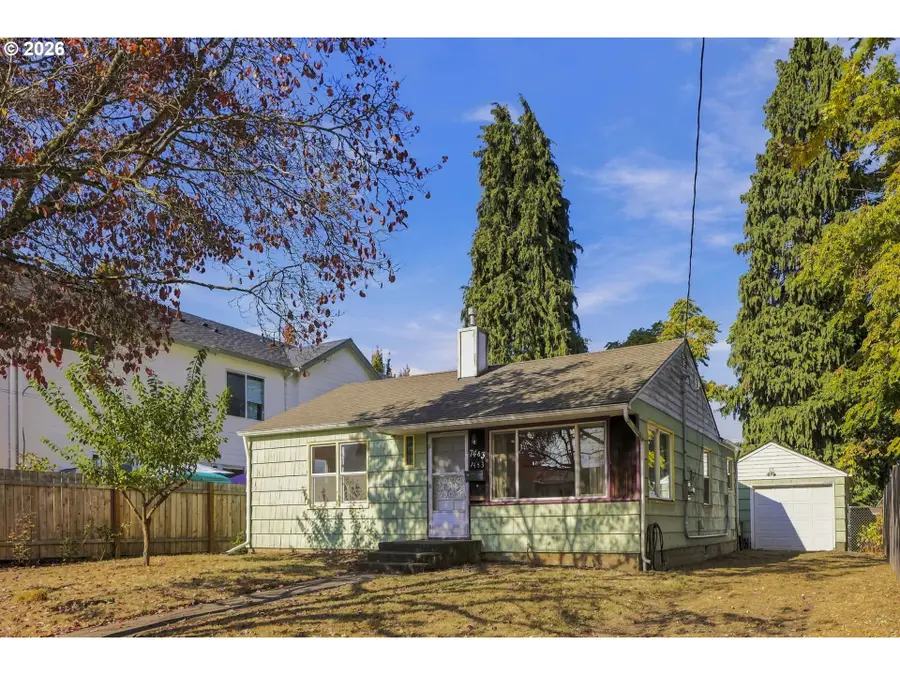 7453 N New York Ave, Portland, OR 97203 - #3
