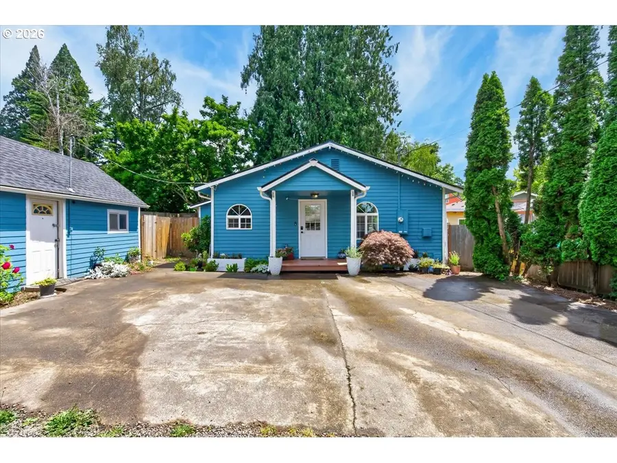 1915 16th Ave, Forest Grove, OR 97116 - #2