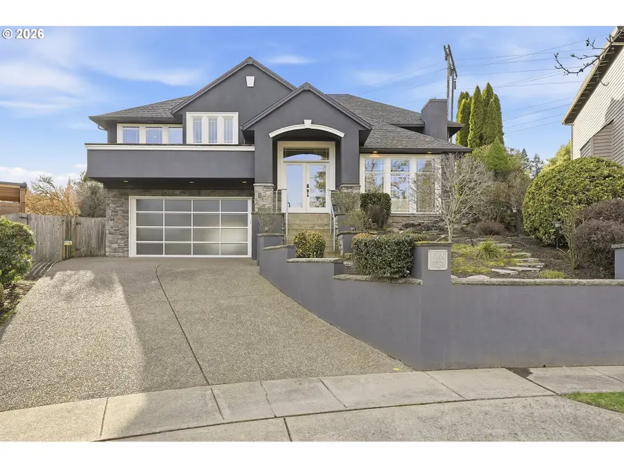 15900 SW Breccia Dr, Beaverton, OR 97007 - #2