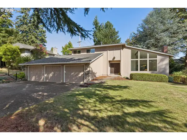 12 Touchstone, LakeOswego, OR 97035