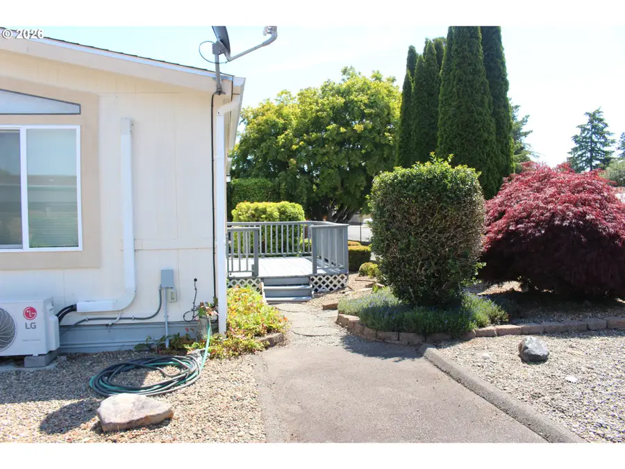 850 Raechel Rd, Lakeside, OR 97449 - #3