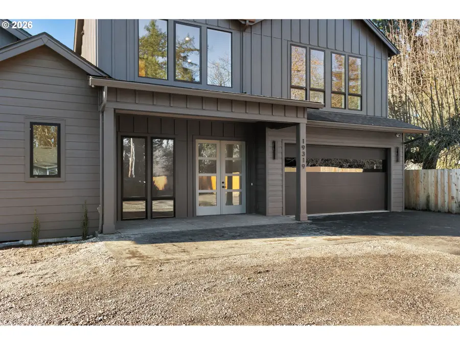 19319 SE River Rd, Milwaukie, OR 97267 - #2