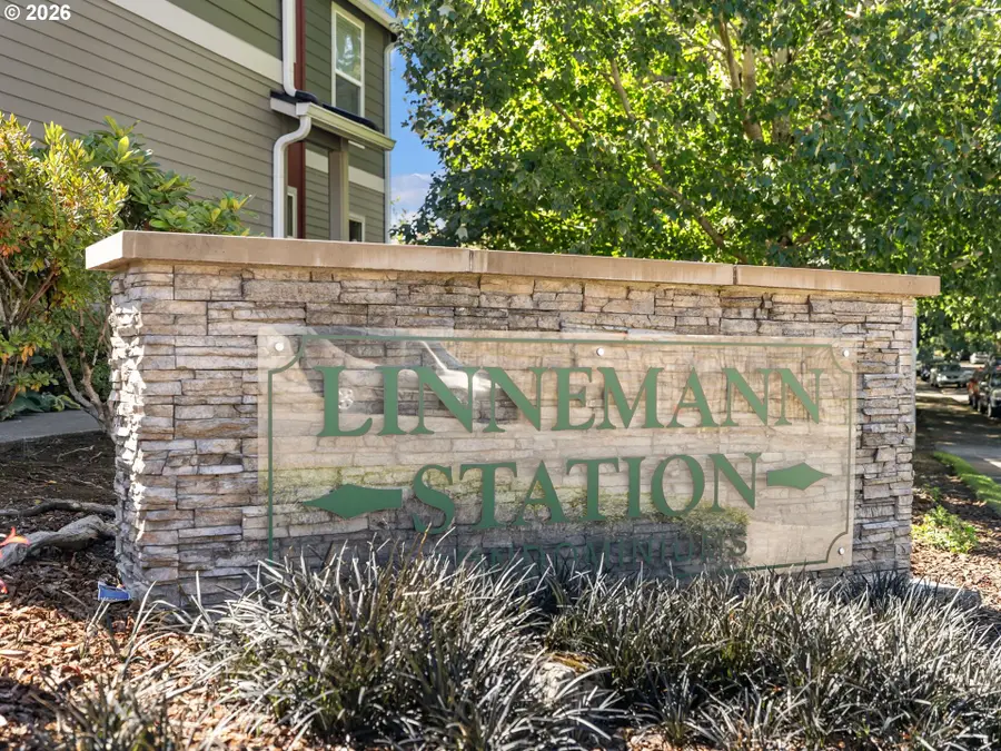 4520 SW 11th St, Gresham, OR 97080 - #3