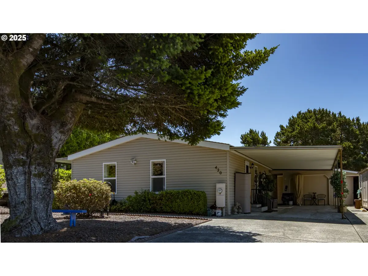 420 Leelo Ct, Florence, OR 97439 - #1