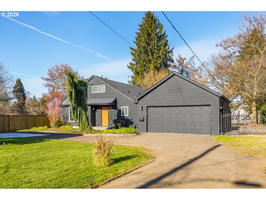 3745 SE Drake St, Milwaukie, OR 97222 - Image #2