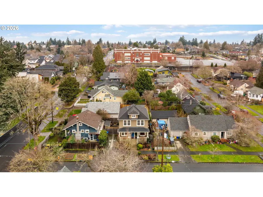 5727 NE Tillamook St, Portland, OR 97213 - Image #2