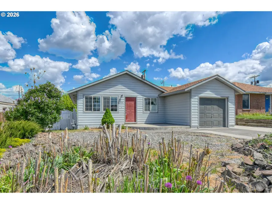 808 SE 6th St, Pendleton, OR 97801 - #2